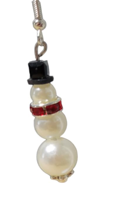 Snowman Earrings. Christmas Earrings. Holiday Earrings. Snowmen. Winter. Beads. Beaded Earrings. Jewelry